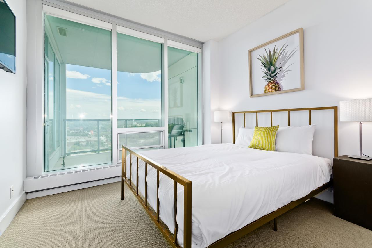 Suite Digs Arriva YYC Exteriör bild