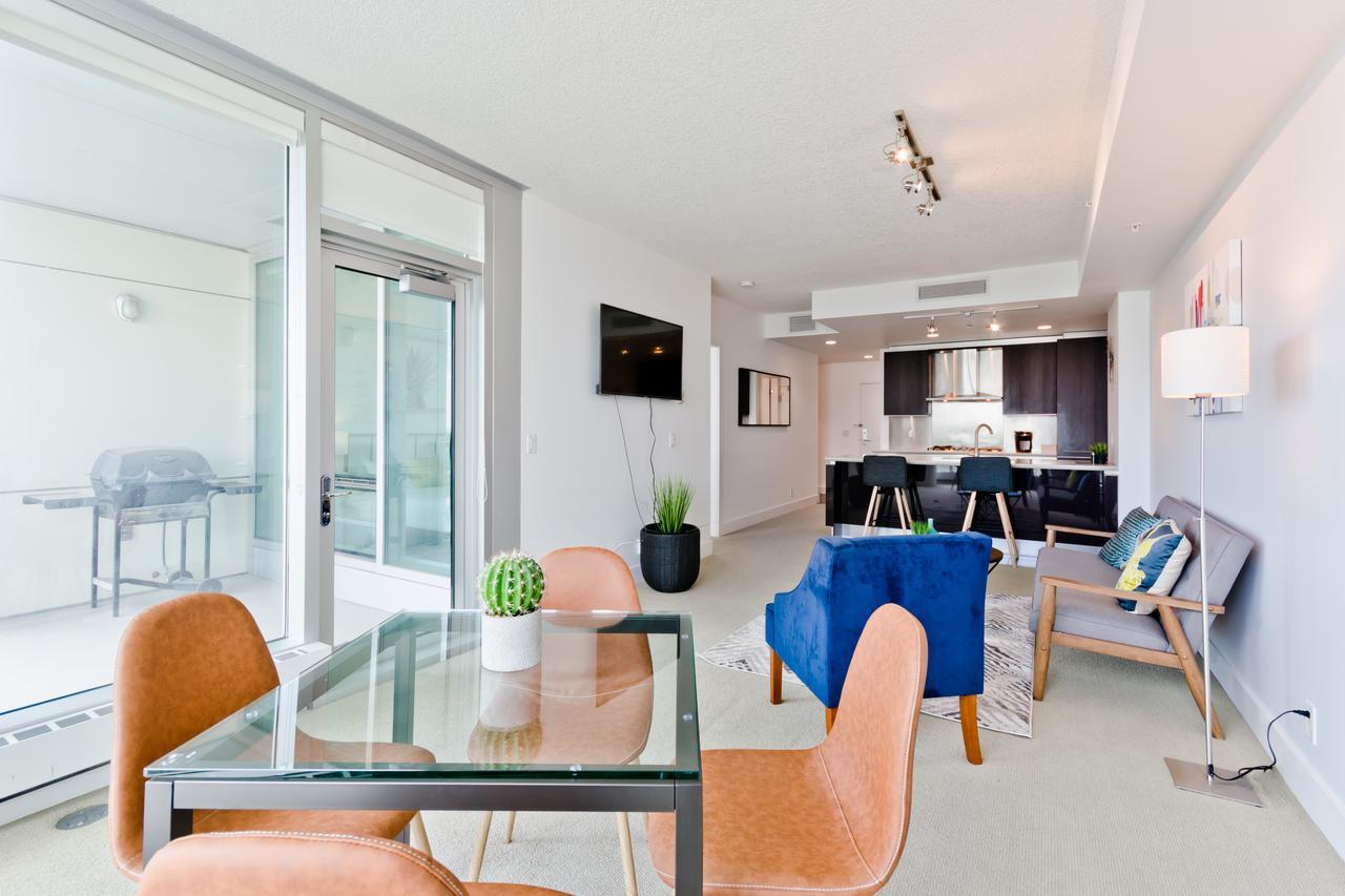 Suite Digs Arriva YYC Exteriör bild