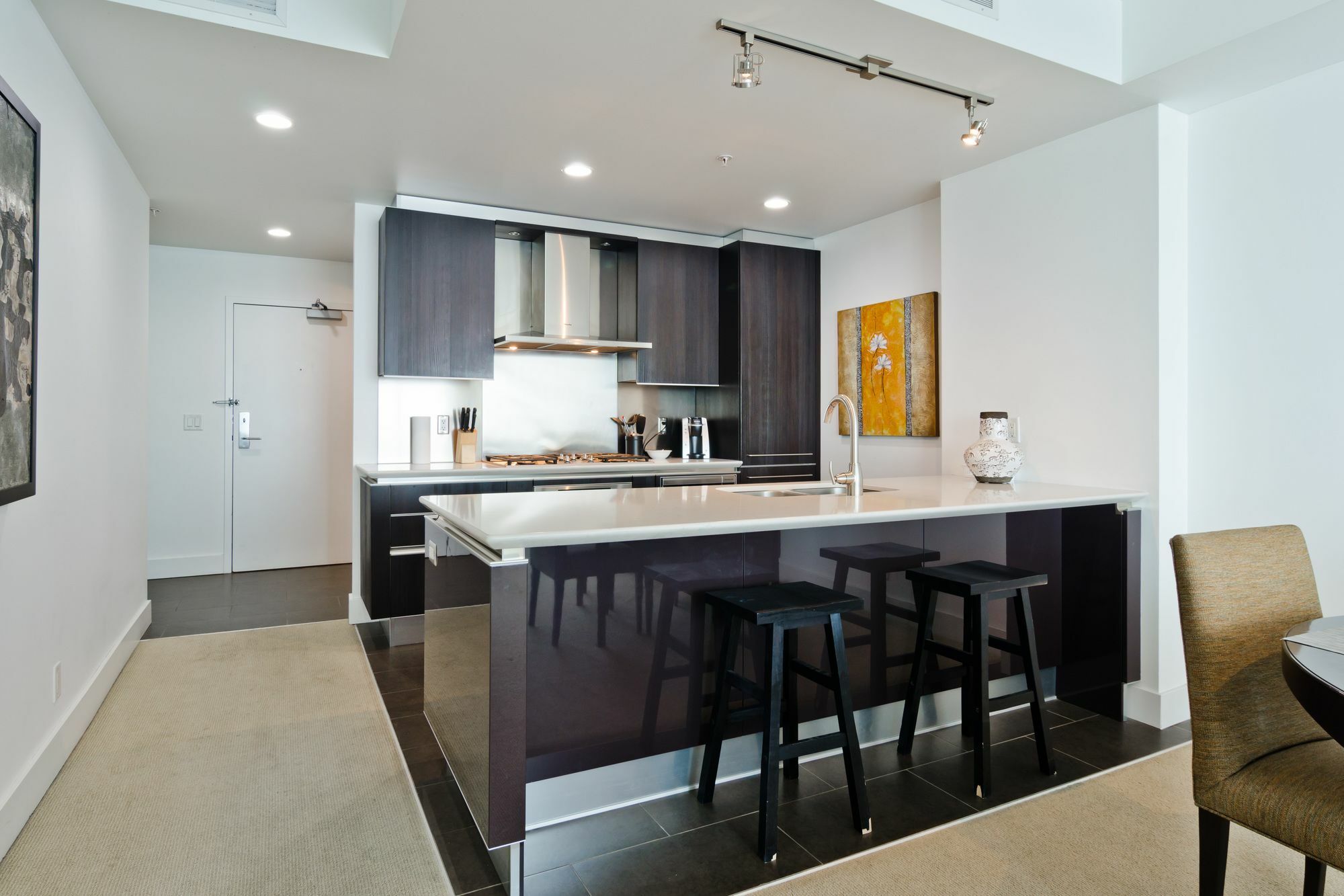 Suite Digs Arriva YYC Exteriör bild