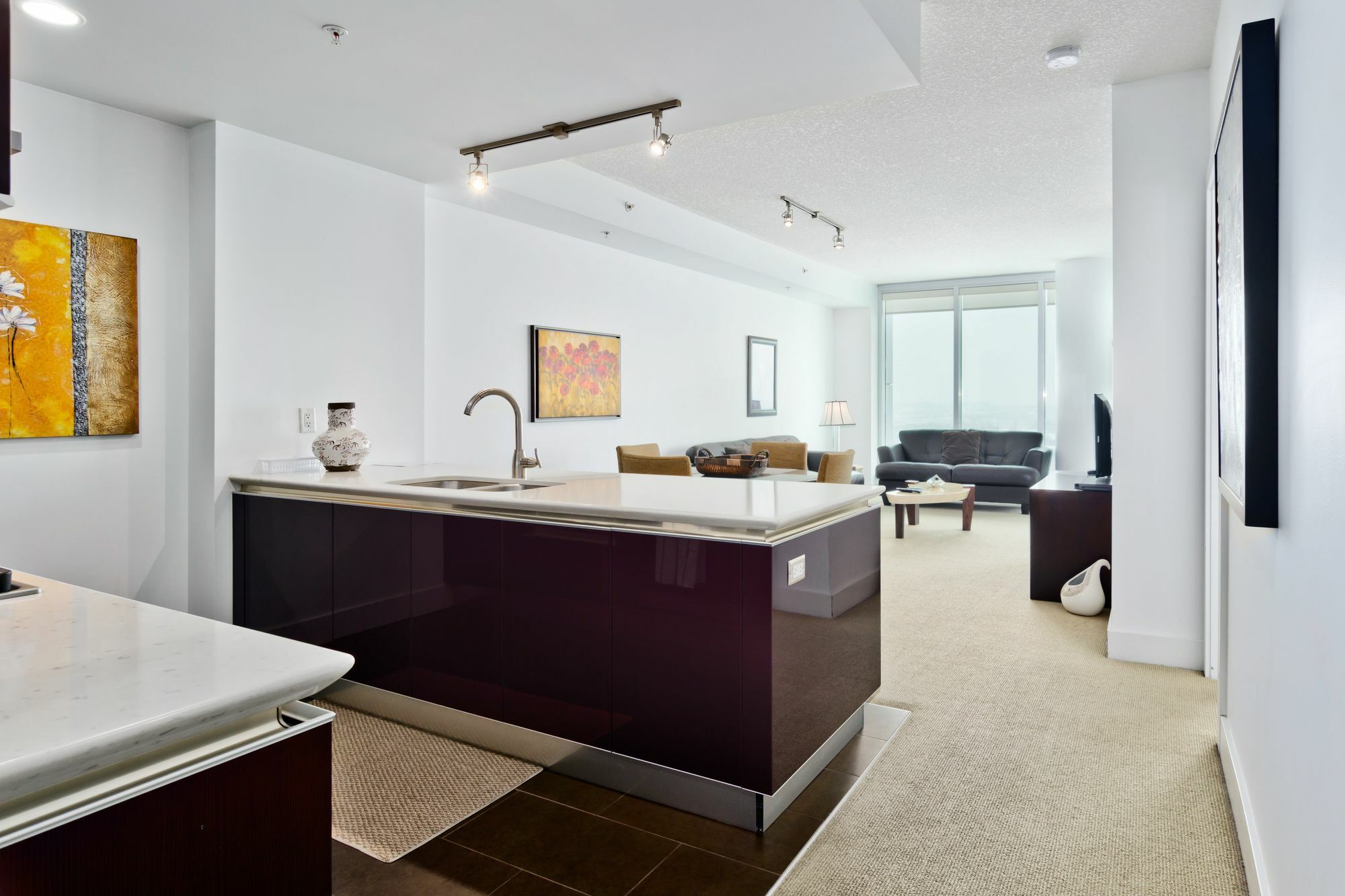 Suite Digs Arriva YYC Exteriör bild